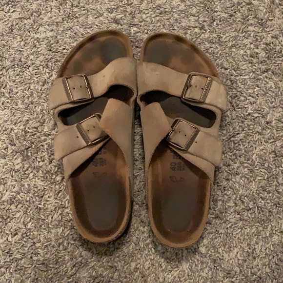 Birkenstock’s - Picture 1 of 7